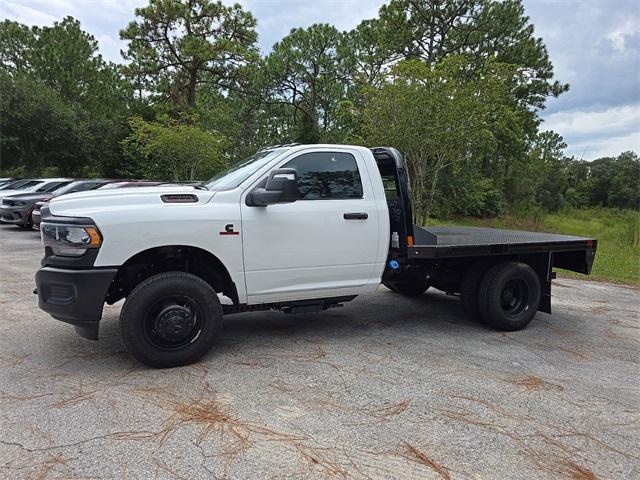 2024 RAM Ram 3500 Chassis Cab RAM 3500 TRADESMAN CHASSIS REGULAR CAB 4X4 60 CA