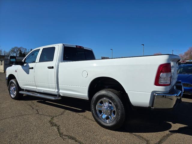 2024 RAM Ram 2500 RAM 2500 TRADESMAN CREW CAB 4X4 8 BOX