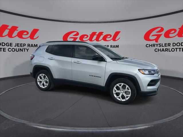 2024 Jeep Compass COMPASS LATITUDE 4X4