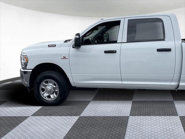 2024 RAM Ram 3500 RAM 3500 TRADESMAN CREW CAB 4X4 8 BOX