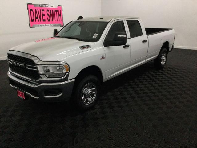 2024 RAM Ram 3500 RAM 3500 TRADESMAN CREW CAB 4X4 8 BOX