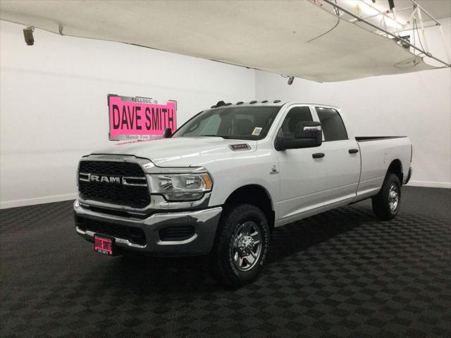 2024 RAM Ram 3500 RAM 3500 TRADESMAN CREW CAB 4X4 8 BOX