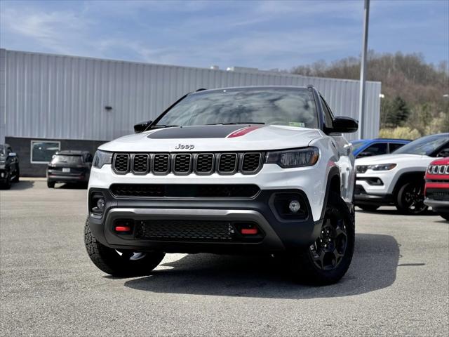 2024 Jeep Compass COMPASS TRAILHAWK 4X4