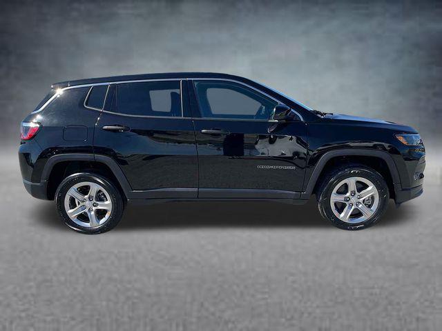 2024 Jeep Compass COMPASS SPORT 4X4