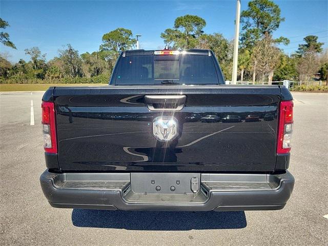 2024 RAM Ram 1500 RAM 1500 TRADESMAN QUAD CAB 4X2 64 BOX