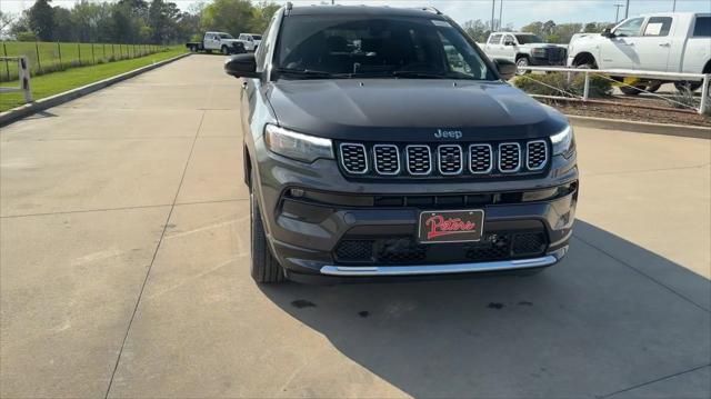 2024 Jeep Compass COMPASS LIMITED 4X4