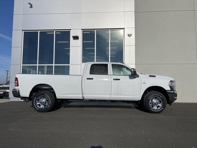 2024 RAM Ram 2500 RAM 2500 TRADESMAN CREW CAB 4X4 8 BOX