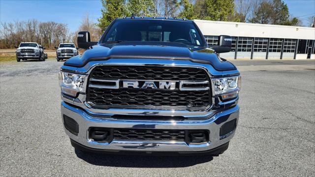 2024 RAM Ram 3500 RAM 3500 TRADESMAN CREW CAB 4X4 8 BOX