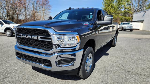 2024 RAM Ram 3500 RAM 3500 TRADESMAN CREW CAB 4X4 8 BOX