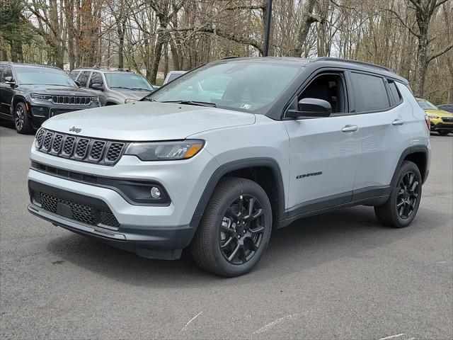 2024 Jeep Compass COMPASS LATITUDE 4X4