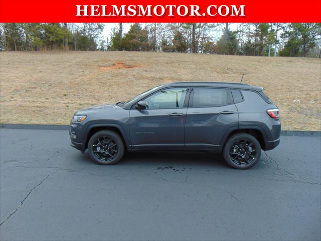 2024 Jeep Compass COMPASS LATITUDE 4X4