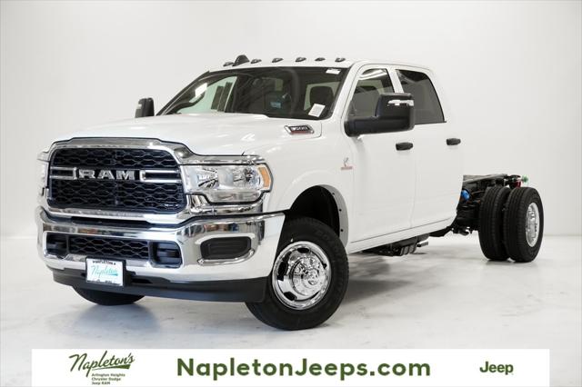 2024 RAM Ram 3500 Chassis Cab RAM 3500 TRADESMAN CREW CAB CHASSIS 4X4 60 CA