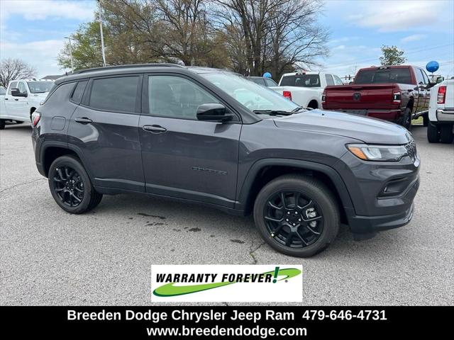 2024 Jeep Compass COMPASS LATITUDE 4X4