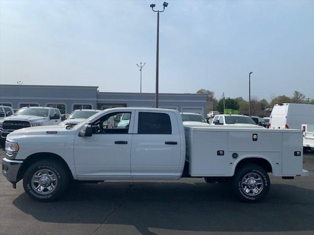 2024 RAM Ram 2500 RAM 2500 TRADESMAN CREW CAB 4X2 8 BOX