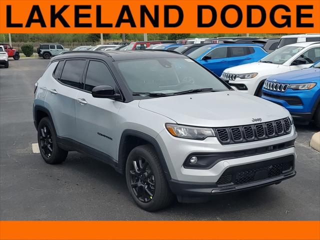 2024 Jeep Compass COMPASS LATITUDE 4X4