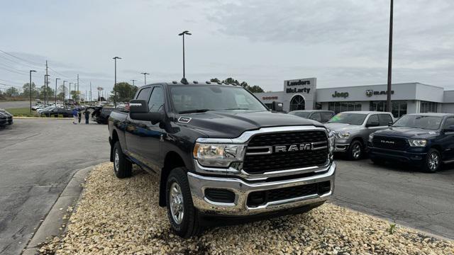 2024 RAM Ram 2500 RAM 2500 TRADESMAN CREW CAB 4X4 64 BOX