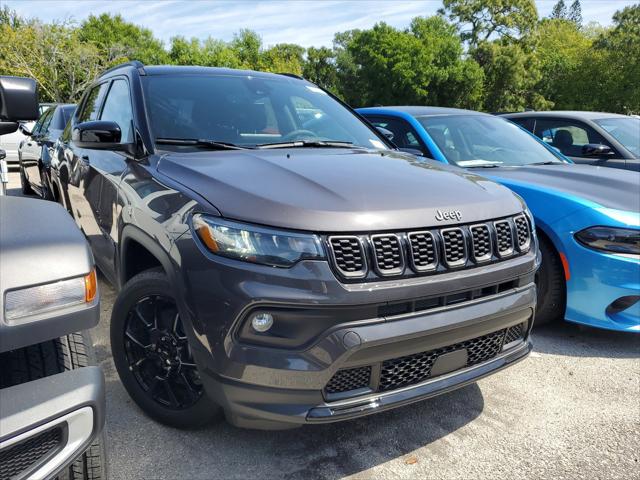 2024 Jeep Compass COMPASS LATITUDE 4X4