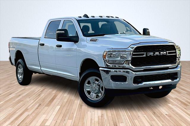 2024 RAM Ram 2500 RAM 2500 TRADESMAN CREW CAB 4X4 8 BOX