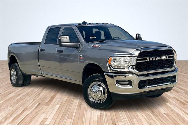 2024 RAM Ram 3500 RAM 3500 TRADESMAN CREW CAB 4X4 8 BOX