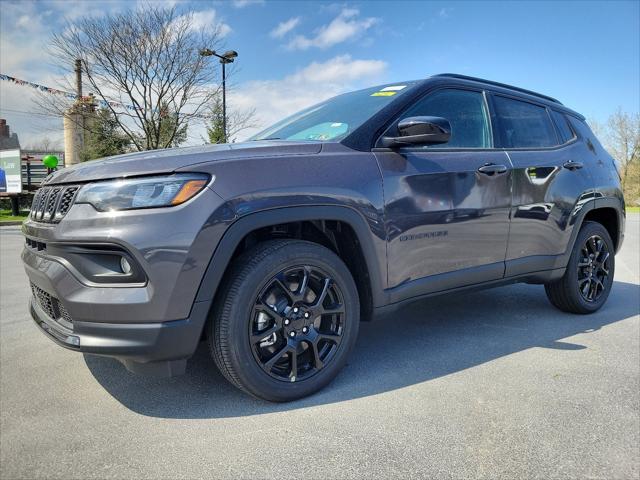 2024 Jeep Compass COMPASS LATITUDE 4X4