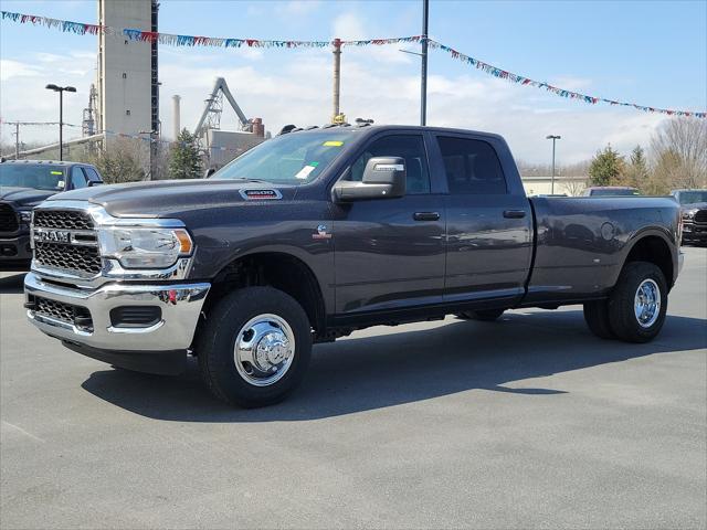 2024 RAM Ram 3500 RAM 3500 TRADESMAN CREW CAB 4X4 8 BOX