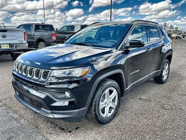 2024 Jeep Compass COMPASS LATITUDE 4X4