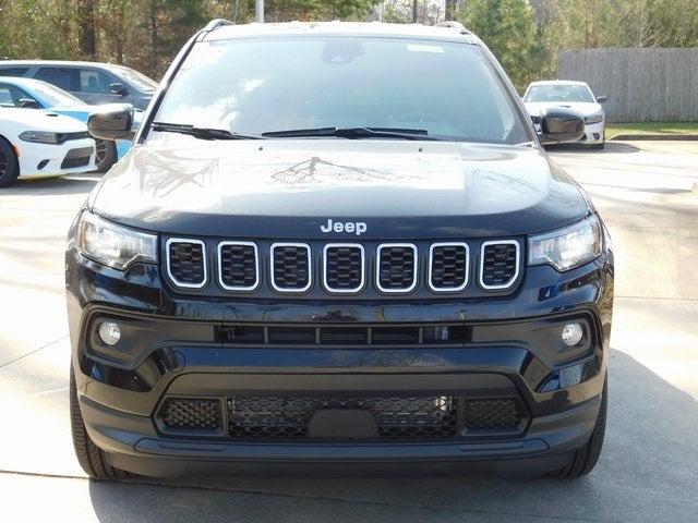 2024 Jeep Compass COMPASS LATITUDE LUX 4X4