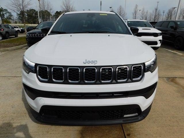 2024 Jeep Compass COMPASS LATITUDE LUX 4X4