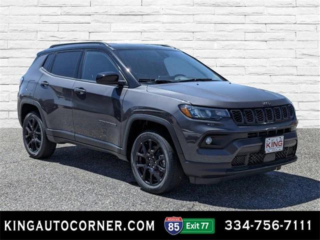 2024 Jeep Compass COMPASS LATITUDE 4X4