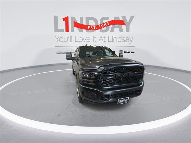 2024 RAM Ram 3500 RAM 3500 TRADESMAN CREW CAB 4X4 8 BOX