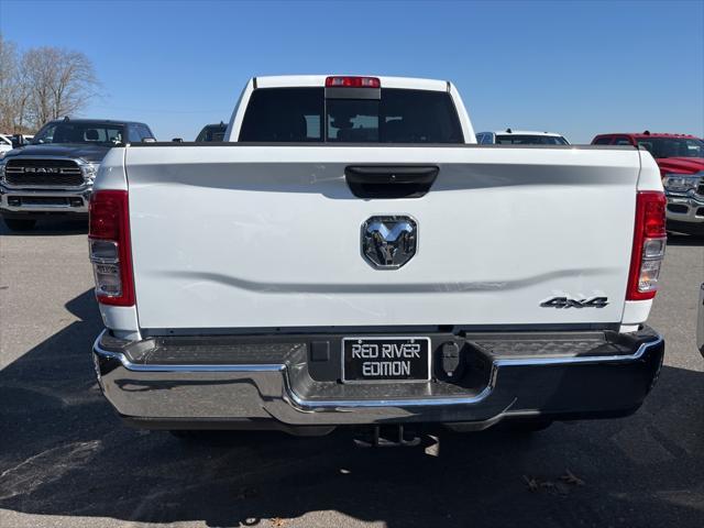 2024 RAM Ram 2500 RAM 2500 TRADESMAN CREW CAB 4X4 64 BOX