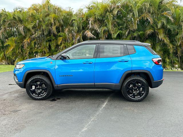 2024 Jeep Compass COMPASS TRAILHAWK 4X4