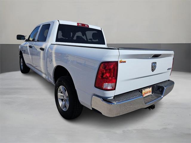 2024 RAM Ram 1500 Classic RAM 1500 CLASSIC TRADESMAN CREW CAB 4X4 57 BOX