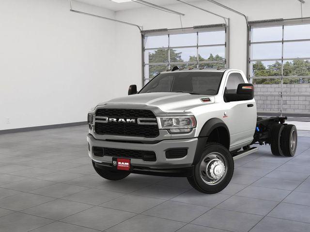 2024 RAM Ram 5500 Chassis Cab RAM 5500 TRADESMAN CHASSIS REGULAR CAB 4X4 84 CA 2024 RAM Ram 5500 Chassis Cab RAM 5500 TRADESMAN CHASSIS REGULAR CAB 4X4 84 CA