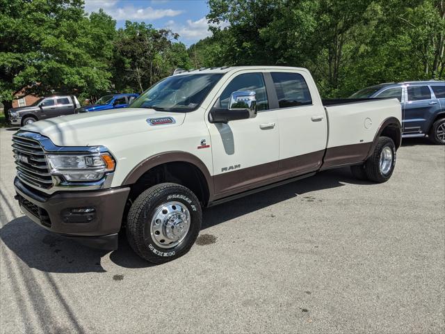 2024 RAM Ram 3500 RAM 3500 LIMITED LONGHORN CREW CAB 4X4 8 BOX