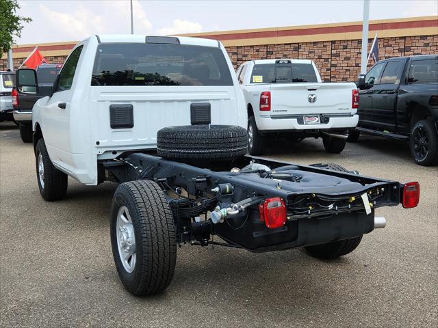 2024 RAM Ram 3500 Chassis Cab RAM 3500 TRADESMAN CHASSIS REGULAR CAB 4X4 60 CA