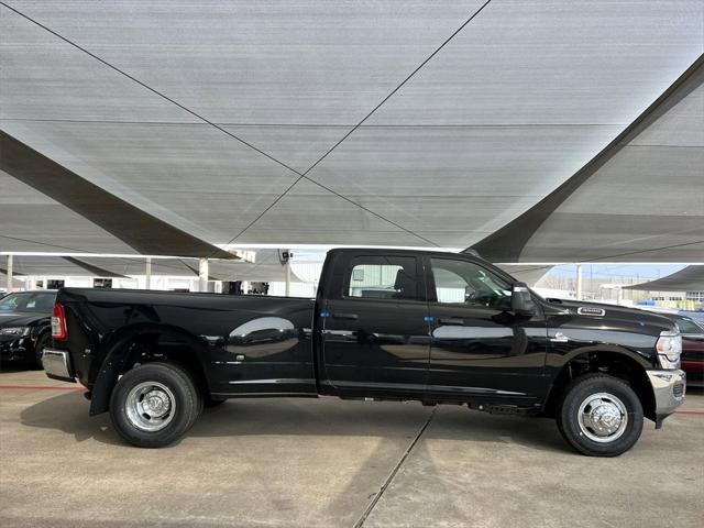 2024 RAM Ram 3500 RAM 3500 TRADESMAN CREW CAB 4X4 8 BOX