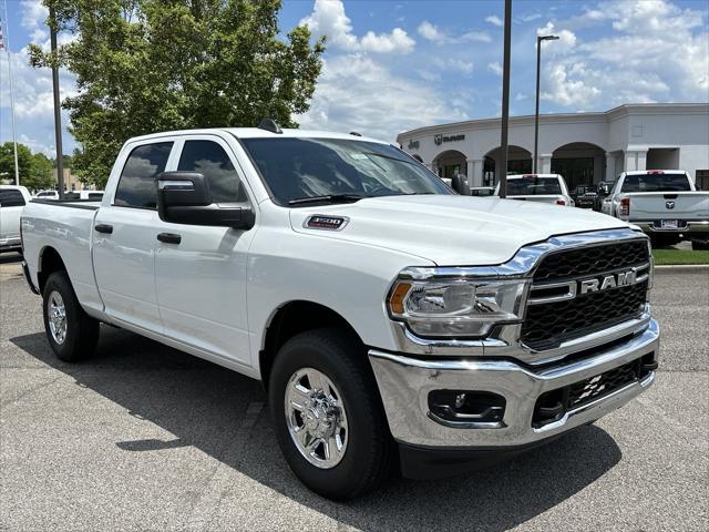 2024 RAM Ram 3500 RAM 3500 TRADESMAN CREW CAB 4X2 64 BOX