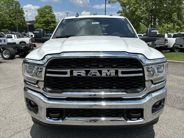 2024 RAM Ram 3500 RAM 3500 TRADESMAN CREW CAB 4X2 64 BOX