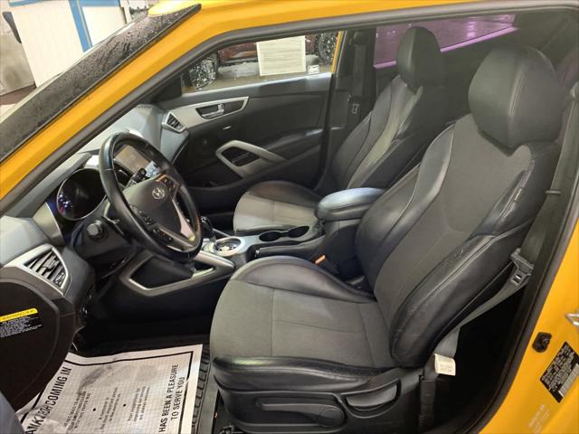 2016 Hyundai Veloster 3dr Cpe Auto