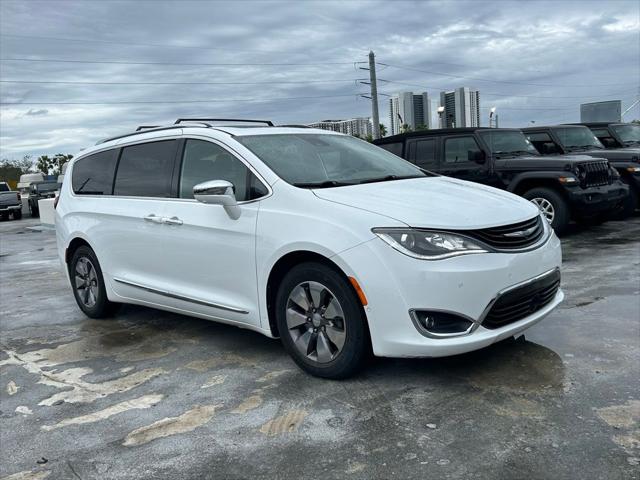 2018 Chrysler Pacifica Hybrid Limited