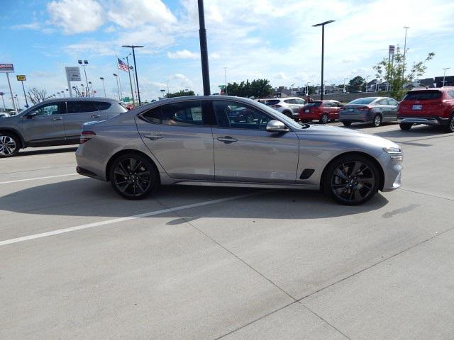 2023 Genesis G70