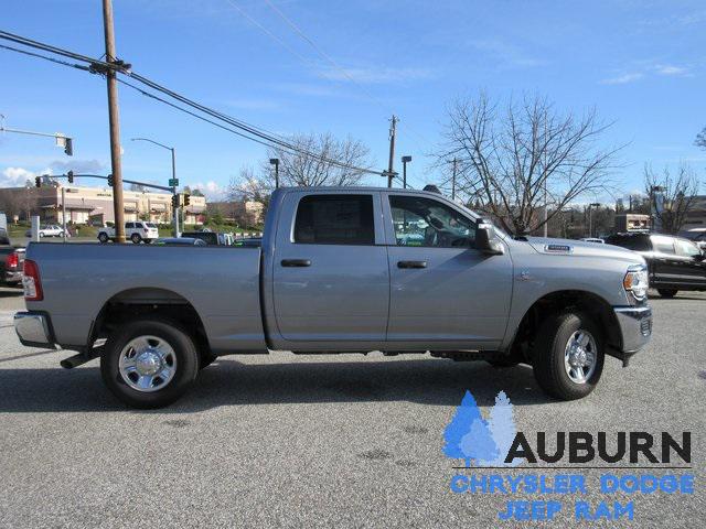 2024 RAM Ram 3500 RAM 3500 TRADESMAN CREW CAB 4X4 64 BOX