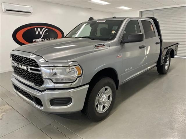 2022 RAM 2500 Tradesman Crew Cab 4x2 64 Box