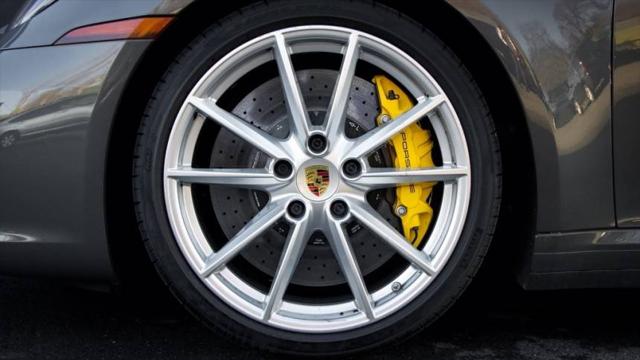 2021 Porsche 911 Carrera S