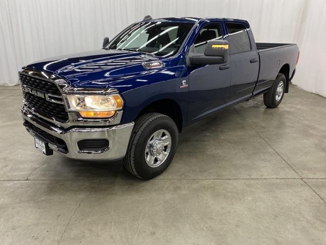 2024 RAM Ram 3500 RAM 3500 TRADESMAN CREW CAB 4X4 8 BOX