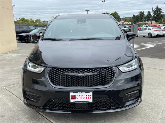 2023 Chrysler Pacifica Hybrid PACIFICA PLUG-IN HYBRID TOURING L