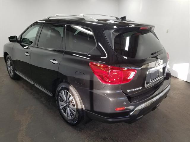 2019 Nissan Pathfinder S 2019 Nissan Pathfinder S