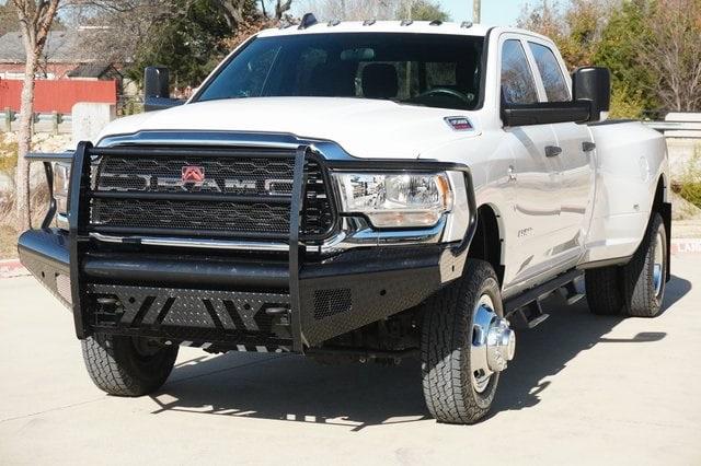 2022 RAM 3500 Tradesman Crew Cab 4x4 8 Box