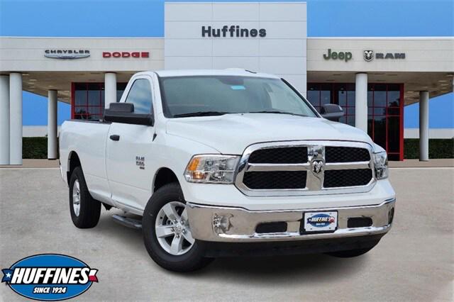 2023 RAM Ram 1500 Classic RAM 1500 CLASSIC TRADESMAN REGULAR CAB 4X4 8 BOX